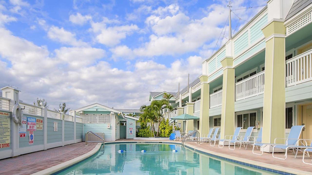 Resort Sixty-Six Holmes Beach Kültér fotó